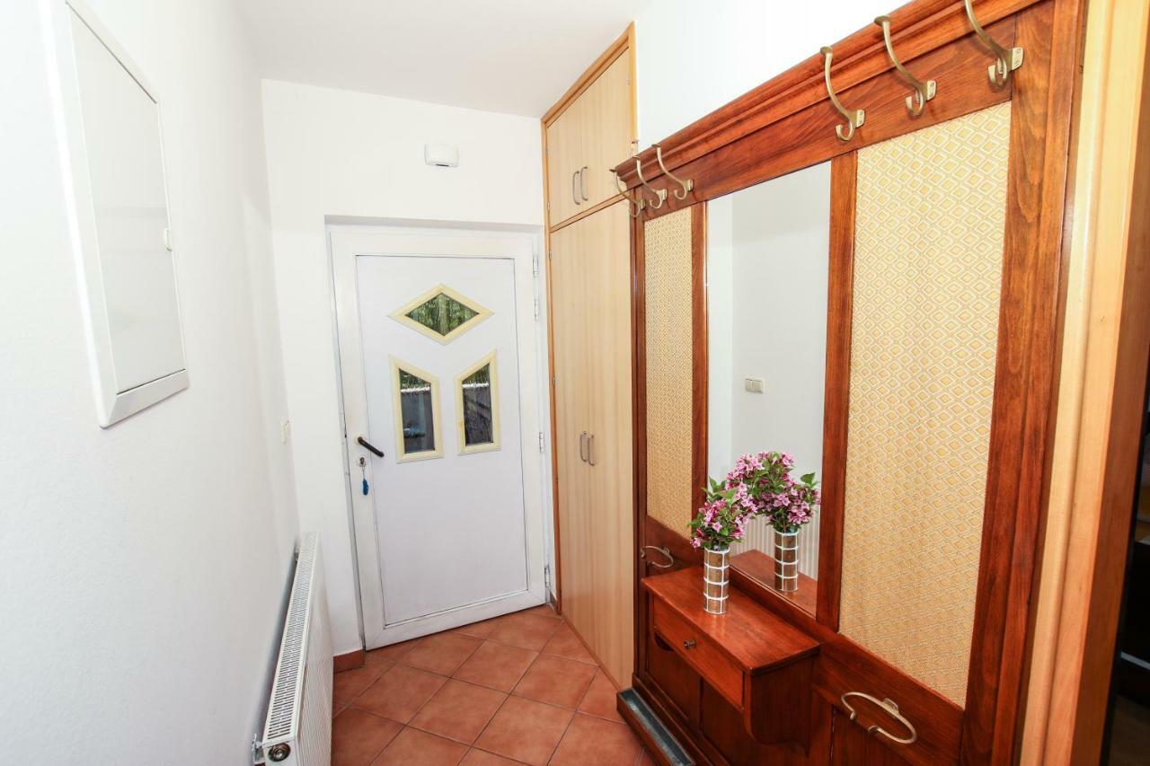 Apartmani Ljubica 波雷奇 外观 照片