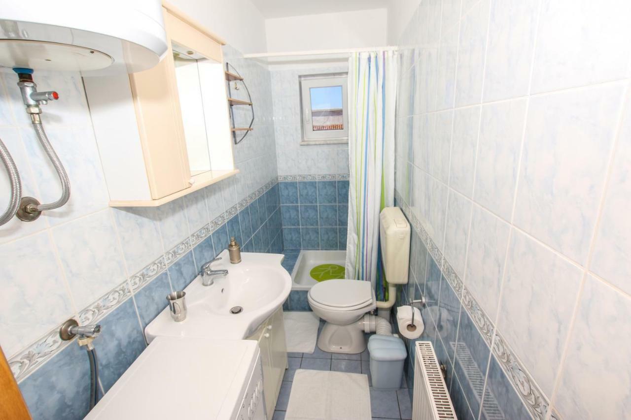 Apartmani Ljubica 波雷奇 外观 照片