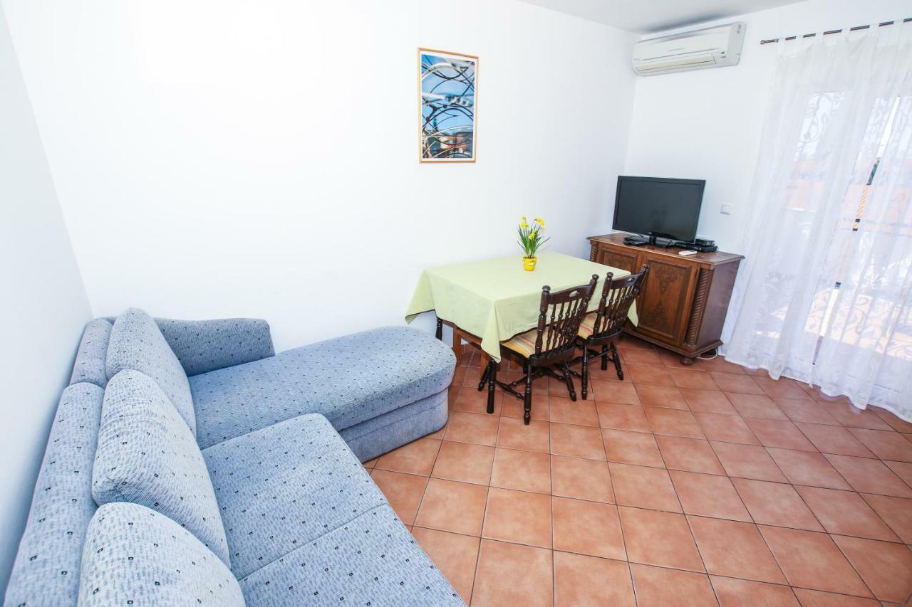Apartmani Ljubica 波雷奇 外观 照片